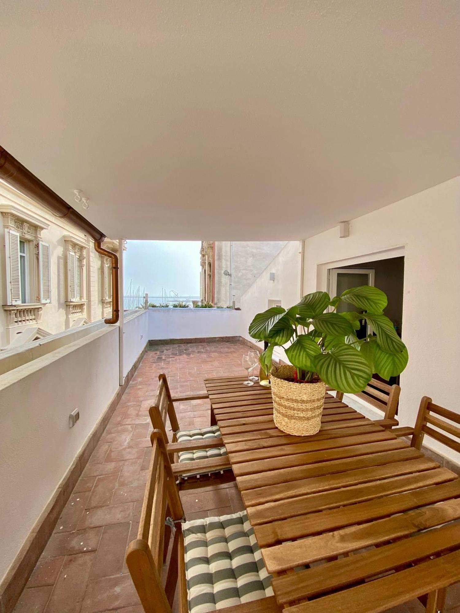 Vicomillesuites Cagliari Exteriér fotografie